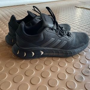 Adidas Boost size 10.5 mens shoes